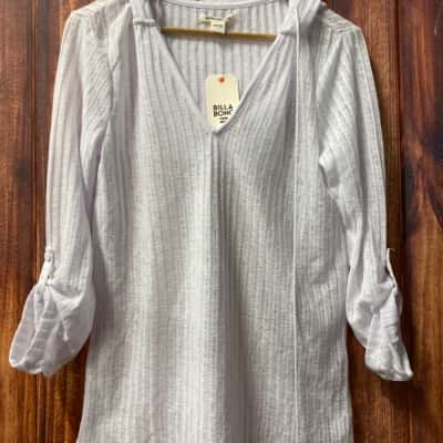 Billabong Size 8 White beachwear top new 