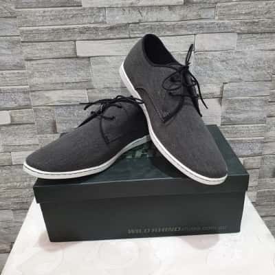 Wild Rhino Mens  Size 11 Trainers Grey / White 