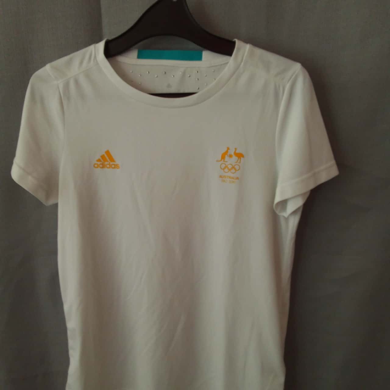 Adidas Ladies White T Shirt Australia Olympic Rio 2016 Size 10 UAN(s)