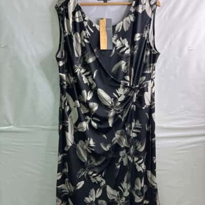 Liz Jordan Womens  Size 18 Midi Dress Black  / Floral 