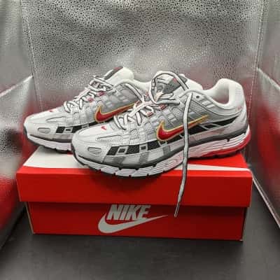 Nike Unisex P-6000 Size 5.5 Sneakers 