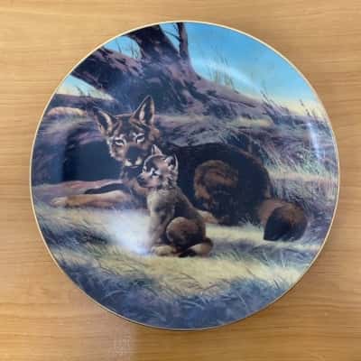 W.S. George ‘The Red Wolf’ collectable plate