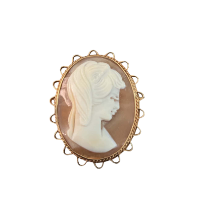  375 gold and agate vintage cameo brooch Gold/ Beige / Cream 5.8 grams
