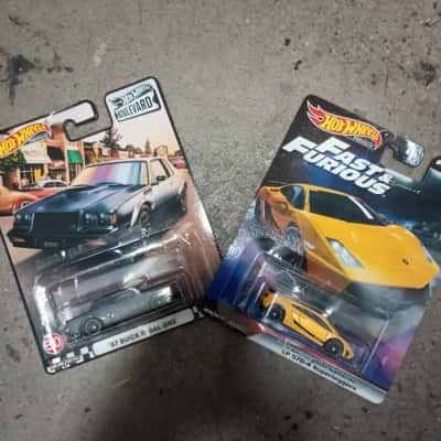 2 x Hot Wheels Cars - Fast & The Furious / HW Boulevard