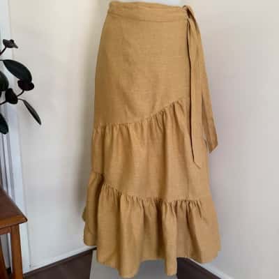 Country Road, Mustard Yellow Wrap Skirt.    Size 8 