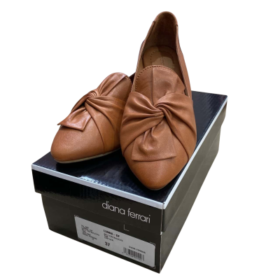 Diana Ferrari Womens  Size 6 Tan Leather Point Flats 