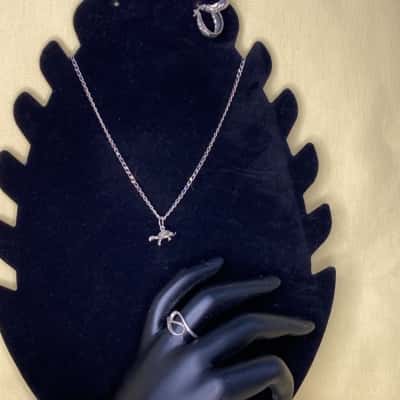 Beautiful jewellery set