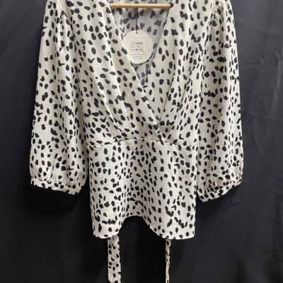 Ajoy Womens  Size 16 Dalmation Black & White Blouse