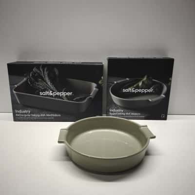 Salt&Pepper Industry Stoneware Baking Dish Set Rectangular 34cm Round 26cm NIB
