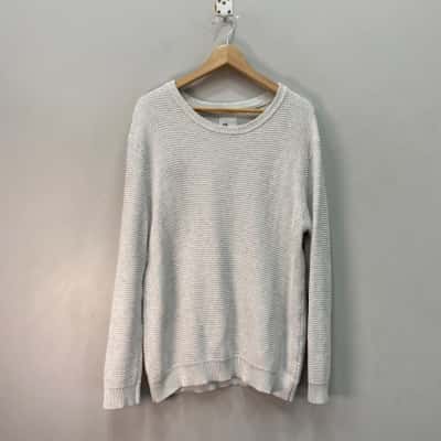 Yd. Mens  Size XL Slim fit Knitted Jumper Light Grey 