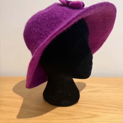 REDUCED**Purple Felted Wool Hat with Flower Detail. 