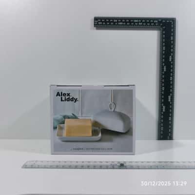 Alex Liddy Classic Butter Dish 15.5cm X 12cm PreOwned As New 
