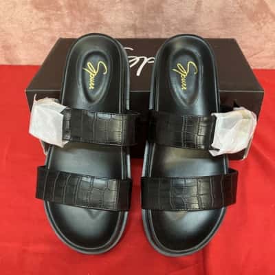 SPURR Women's Buckle Slides Size 7 Black  