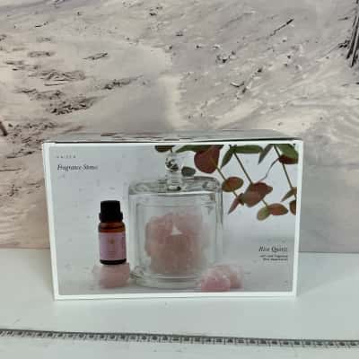 BNWT  Kaiser Fragrance Stones and Oil Set Rose Quartz