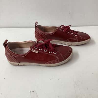 Frankie4 Ellie 111  Womens  Size 9 Red Lace Up Every Day Sneakers 