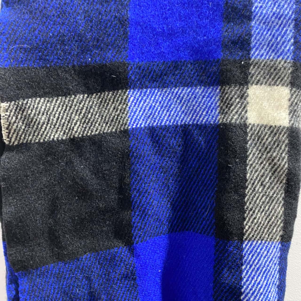 Vintage Onkaparinga Blue & Black Tartan with Fringe Pure Merino Wool