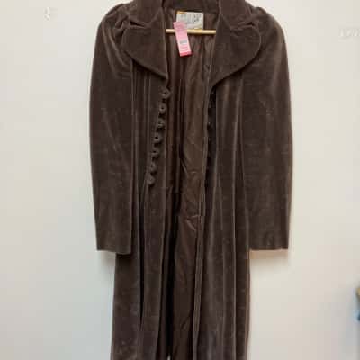  Womens  Size 10 Swing Coat Brown 
