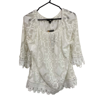  Women’s White Lace Top Size 16