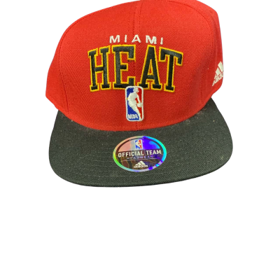 Adidas Mens  ‘Miami Heat’ Size One Size basketball Cap Black  / Red 