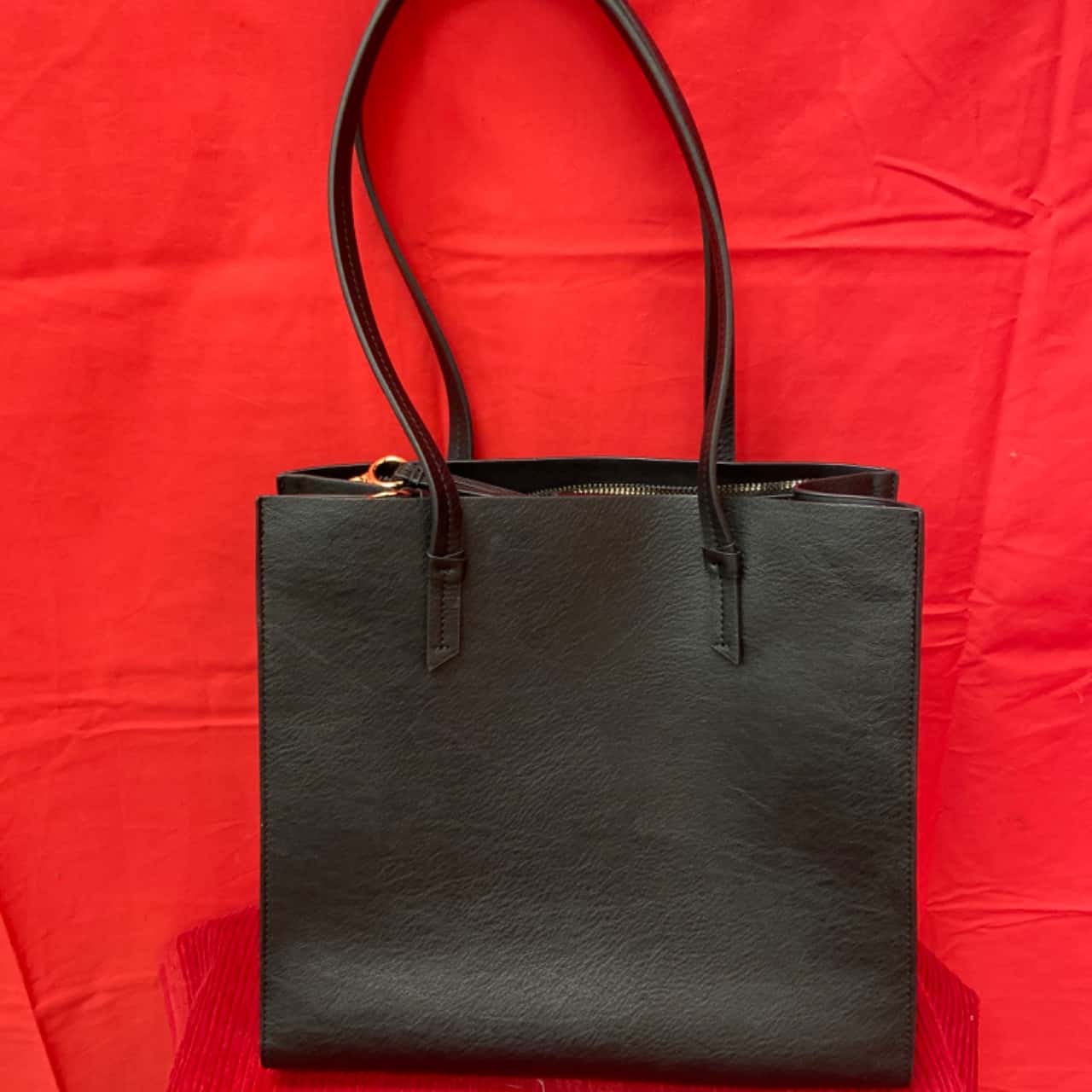 Laura Jones Womens Work Bag Carry all 5 Compartment(s)