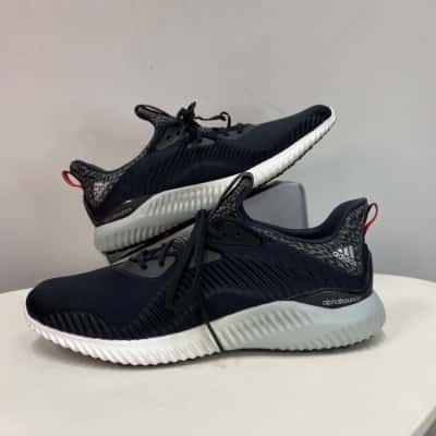Adidas alphabounce Mens  Size 11 Sneakers / Trainers Black  / Grey 