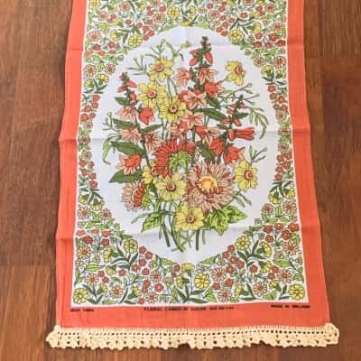 Beautiful Vintage 100% Pure Ulster Irish Linen Floral Tea Towel with Crochet Trim