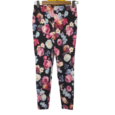 Laura Ashley Size 8 Floral pants/leggings