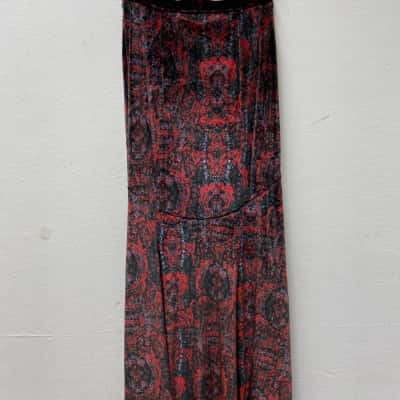 Ecote Women's Size M Maxi Skirt Black  / Red 