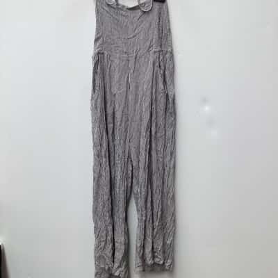 Tree of Life Womens  Size S Sleeveless Playsuit Pinstriped 