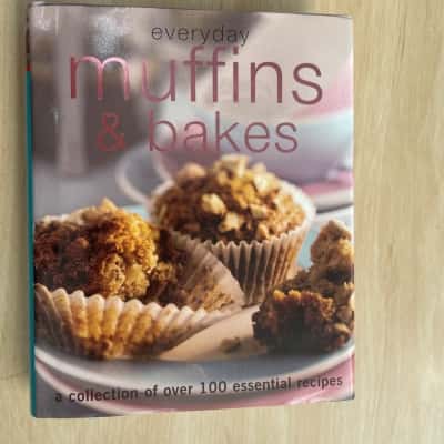 Everyday Muffins and Bakes 