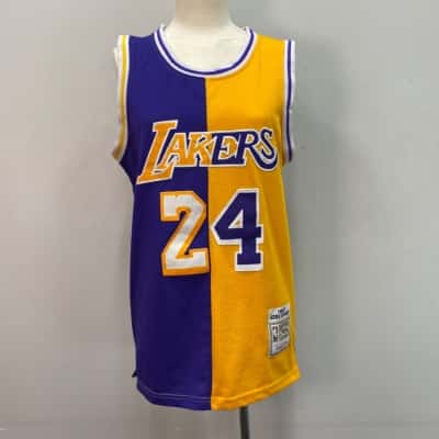 La Lakers Kobe Bryant # 24 Mens  Size S Jersey Purple / Yellow 