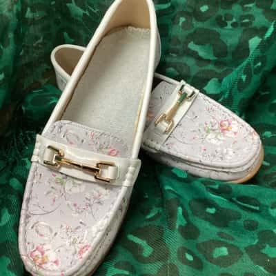 Bare Traps ‘Nigella’ Loafers Floral / Multicoloured 