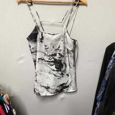 Keepsake the Label Womens  Size S Black  / Pattern / White Top