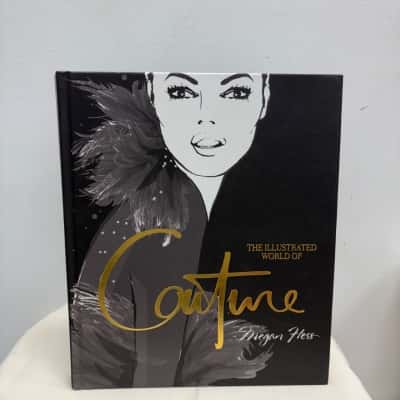Fashion Illustration Tabletop Book