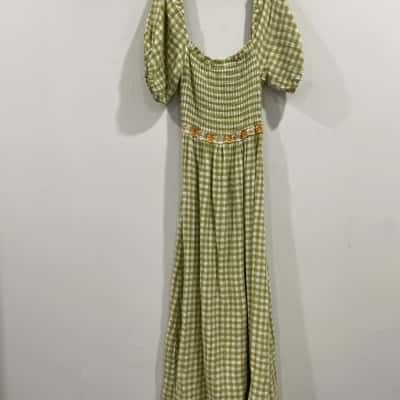 Chanda Womens  Size XS Maxi Dress Cream / Green 