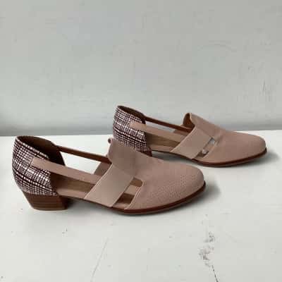  Victoria Hill Women's  Size 9 Beige / Brown / White 