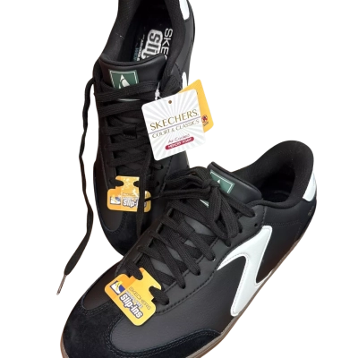 Skechers Mens  Size 8 Sneakers Black  