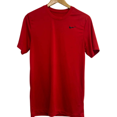Nike Mens Size S Red Sports T-Shirt