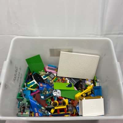 Assorted LEGOs 