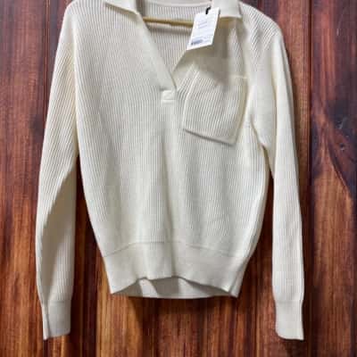 R.M. Williams Womens  Size XS Cream jumper new 