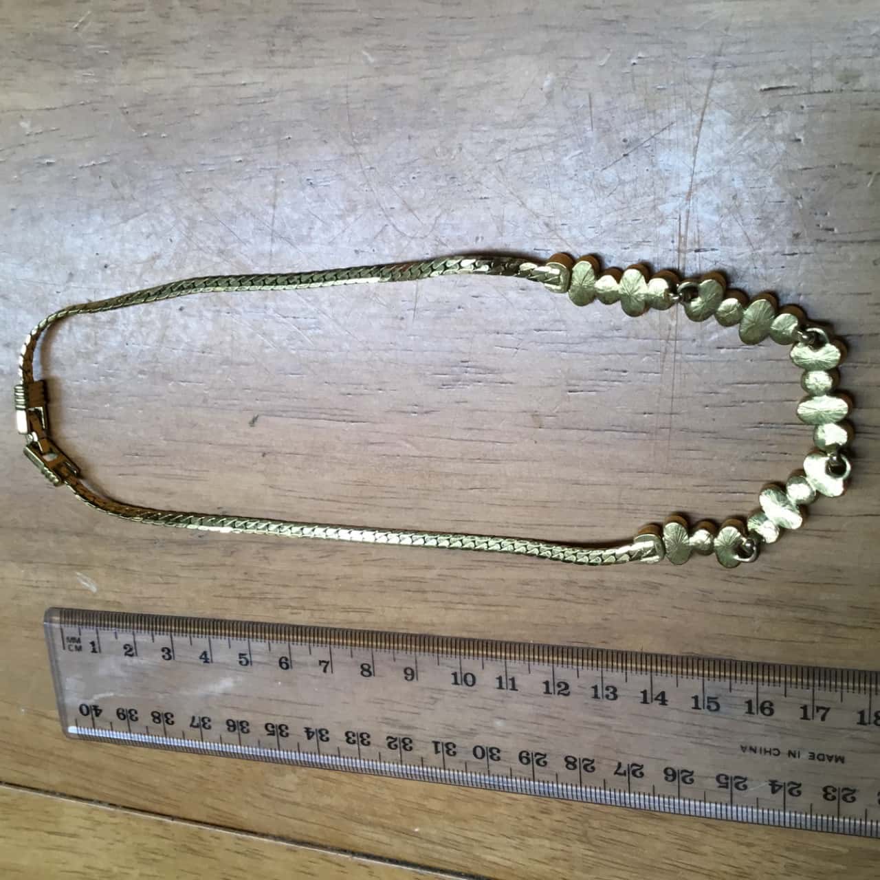 Gold Necklace With Diamanté Inlays(s)