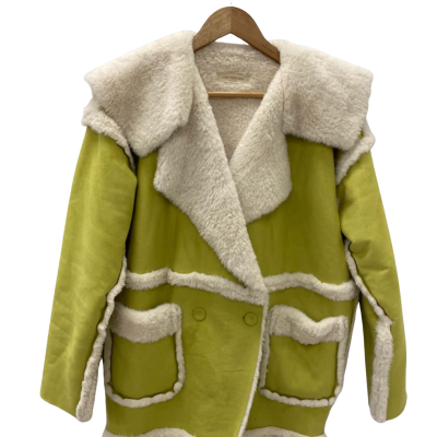 I love proud Mary  Womens  Size M Winter Coat Green 