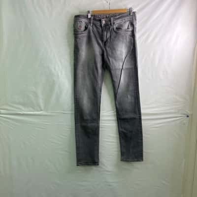 U.S. Polo Assn. Mens Size 32 Straight Leg Jeans Grey 
