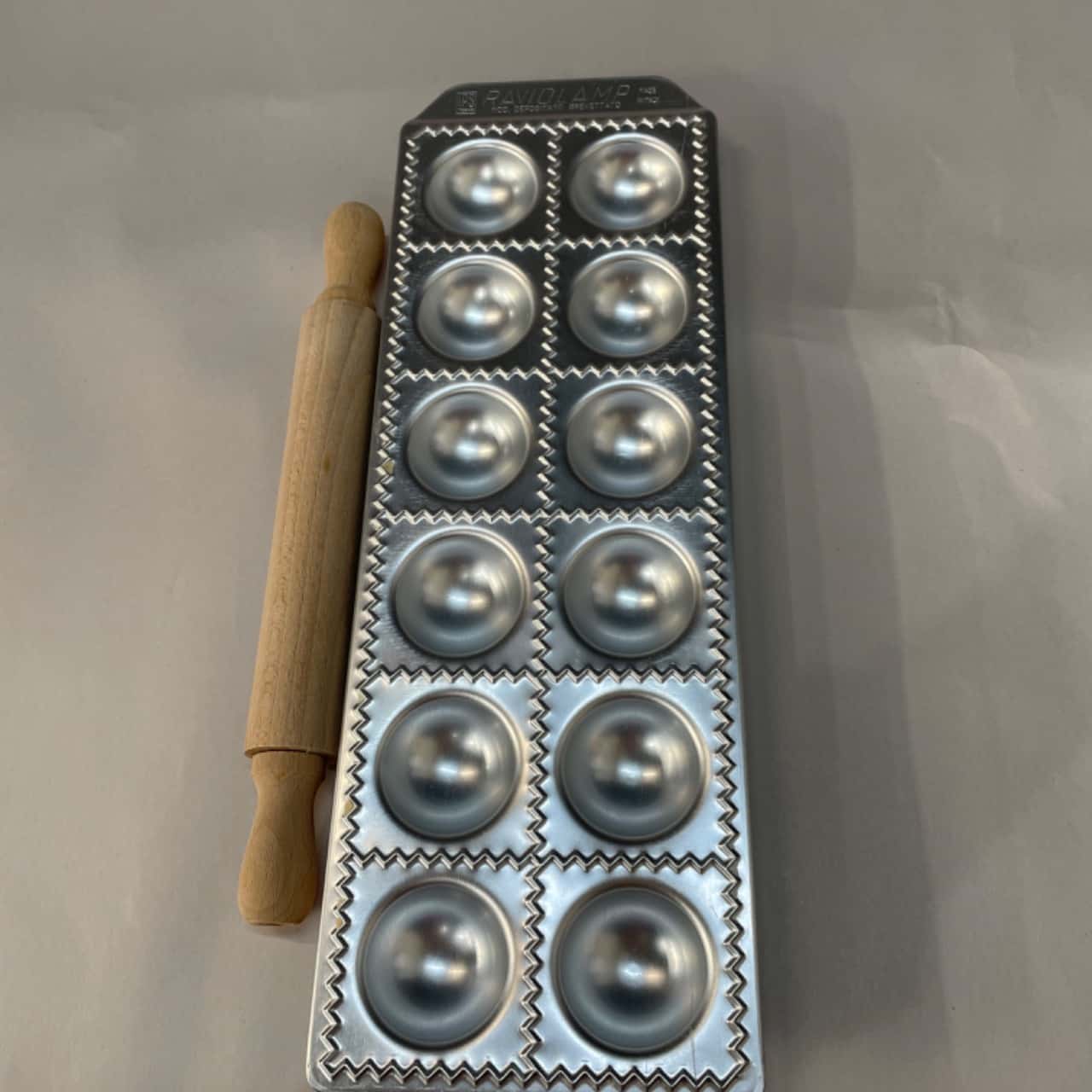 Vintage Ravioli Chef. (s)