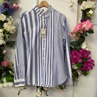Boden Mens  Size M Long Sleeve Shirt Blue / Striped / White 