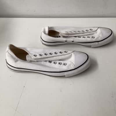 converse  sneakers white with black trim  size 41.5