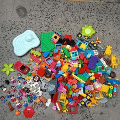 LEGO Duplo Bundle - Vintage / New (B)