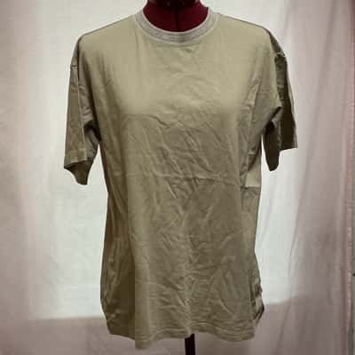 Lorna Jane Womens  Size XS Short Sleeve Shirt Beige 