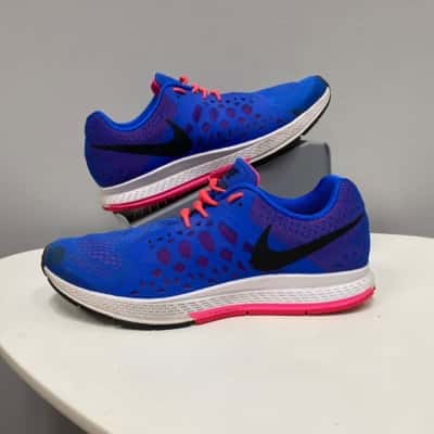 Nike Zoom Pegasus 31  Womens  Size 11 Sneakers / Trainers Blue 