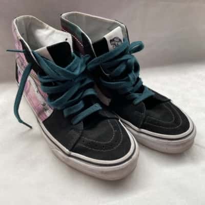 Vans Women’s Size 39 Hi Top Sneakers Black / Pink Plaid 